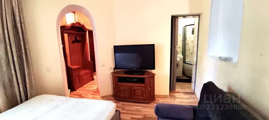 Дом в Ставропольский край, Кисловодск Первомайский просп., 5 (28 м) - Фото 2