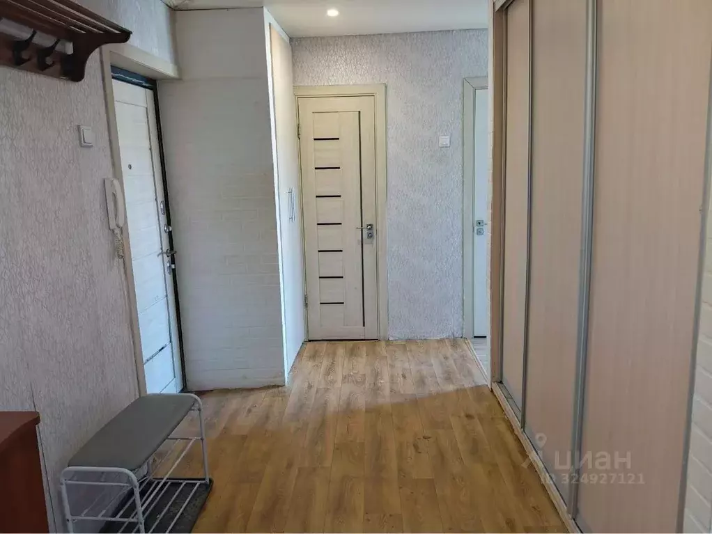 2-к кв. Калужская область, Малоярославецкий муниципальный округ, с. ... - Фото 2