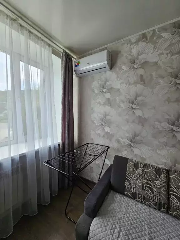 Студия Приморский край, Владивосток ул. Коммунаров, 36 (24.0 м) - Фото 1