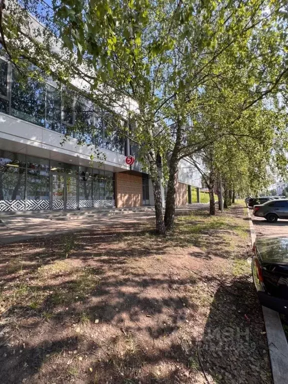 Помещение свободного назначения в Татарстан, Набережные Челны ул. ... - Фото 2