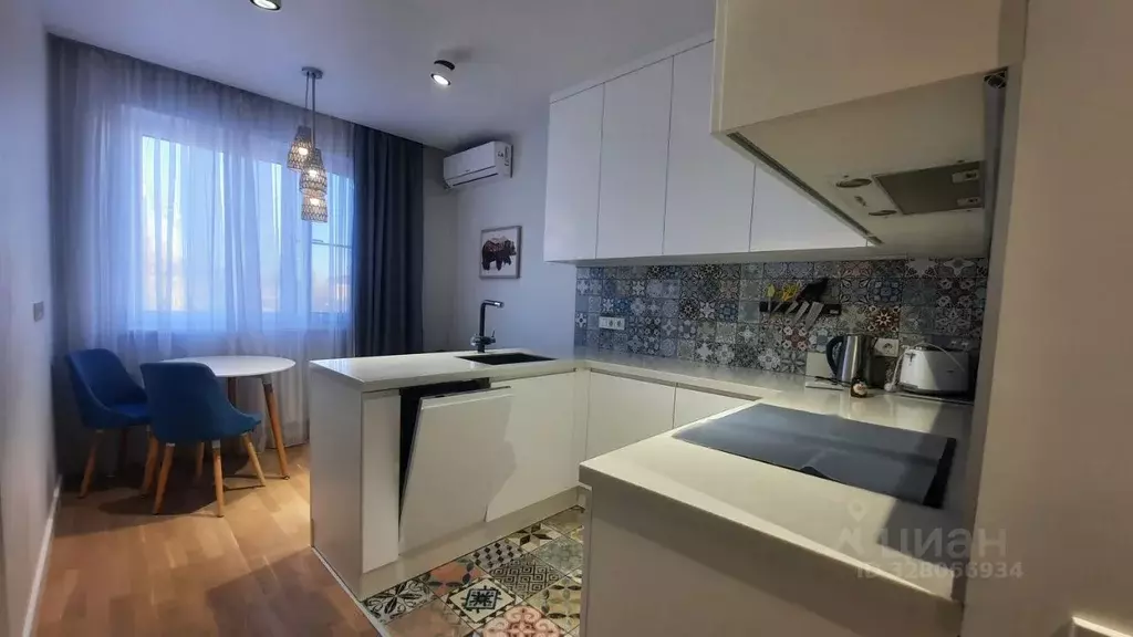 1-к кв. Москва ул. Зеленая Горка, 1к3 (42.4 м) - Фото 1