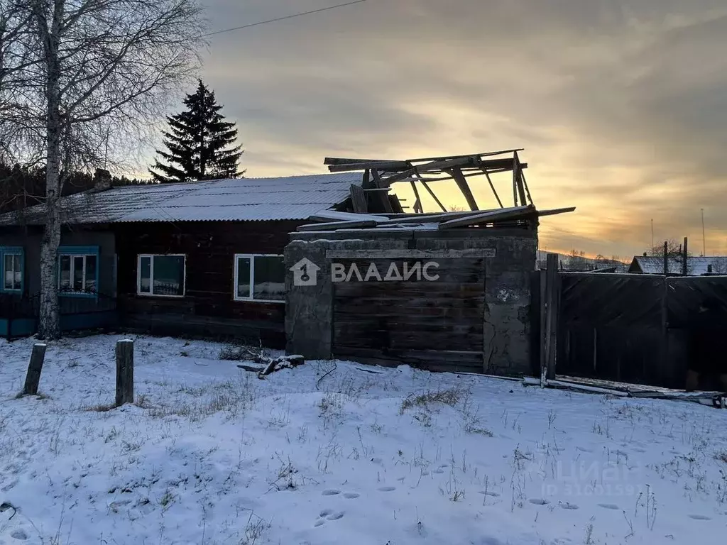 3-к кв. Бурятия, Прибайкальский район, с. Итанца ул. Новая, 5 (58.2 м) - Фото 0