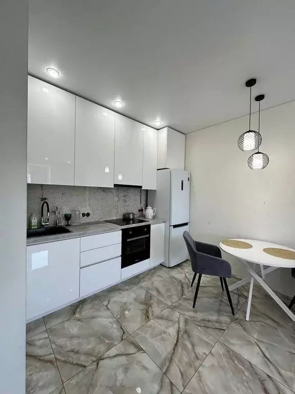 Продаётся 2-к квартира, 55 м - Фото 0