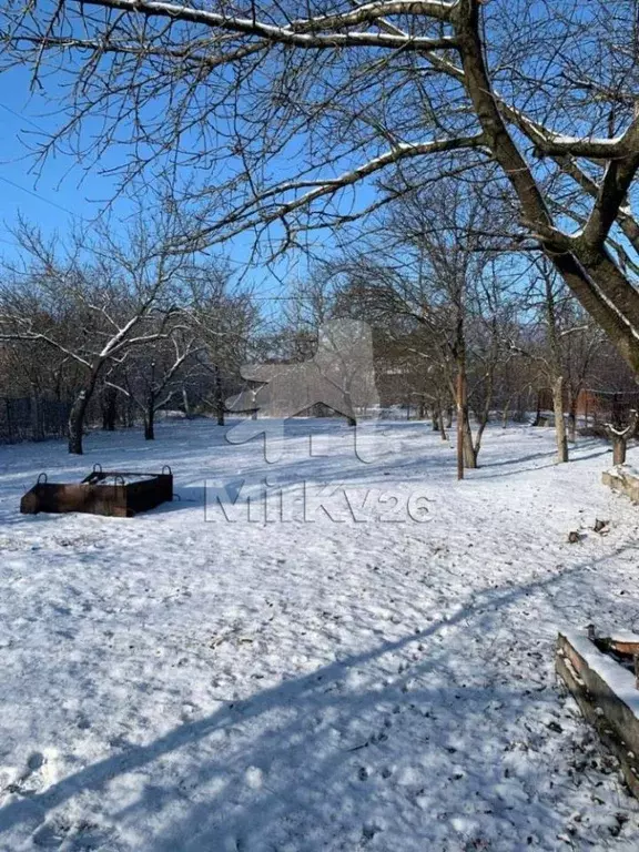 Участок в Ставропольский край, Железноводск городской округ, пос. ... - Фото 0