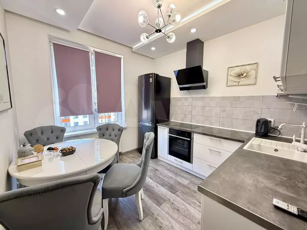 3-к. квартира, 70 м, 15/15 эт. - Фото 1