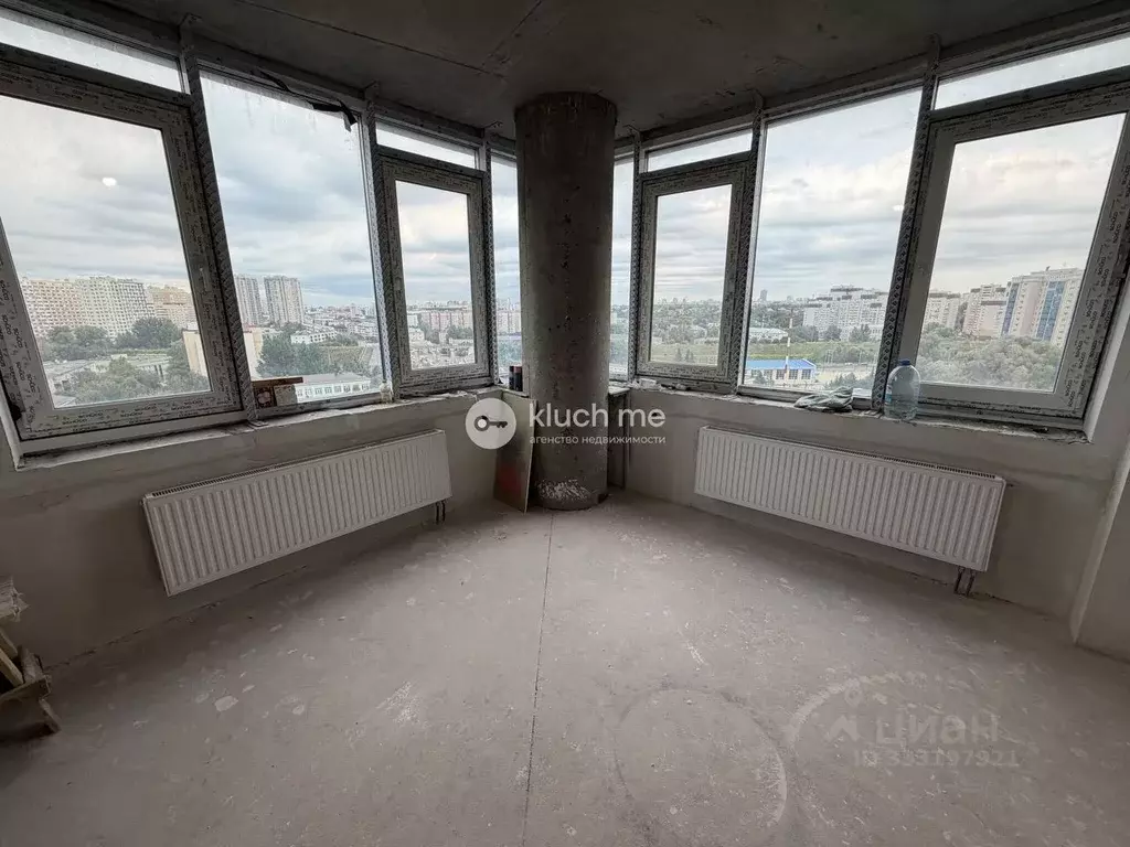 3-к кв. Татарстан, Казань ул. Оренбургский Тракт, 8Д (124.0 м) - Фото 1