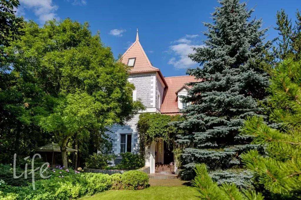 Коттедж в Московская область, Одинцовский городской округ, с. Усово, ... - Фото 1