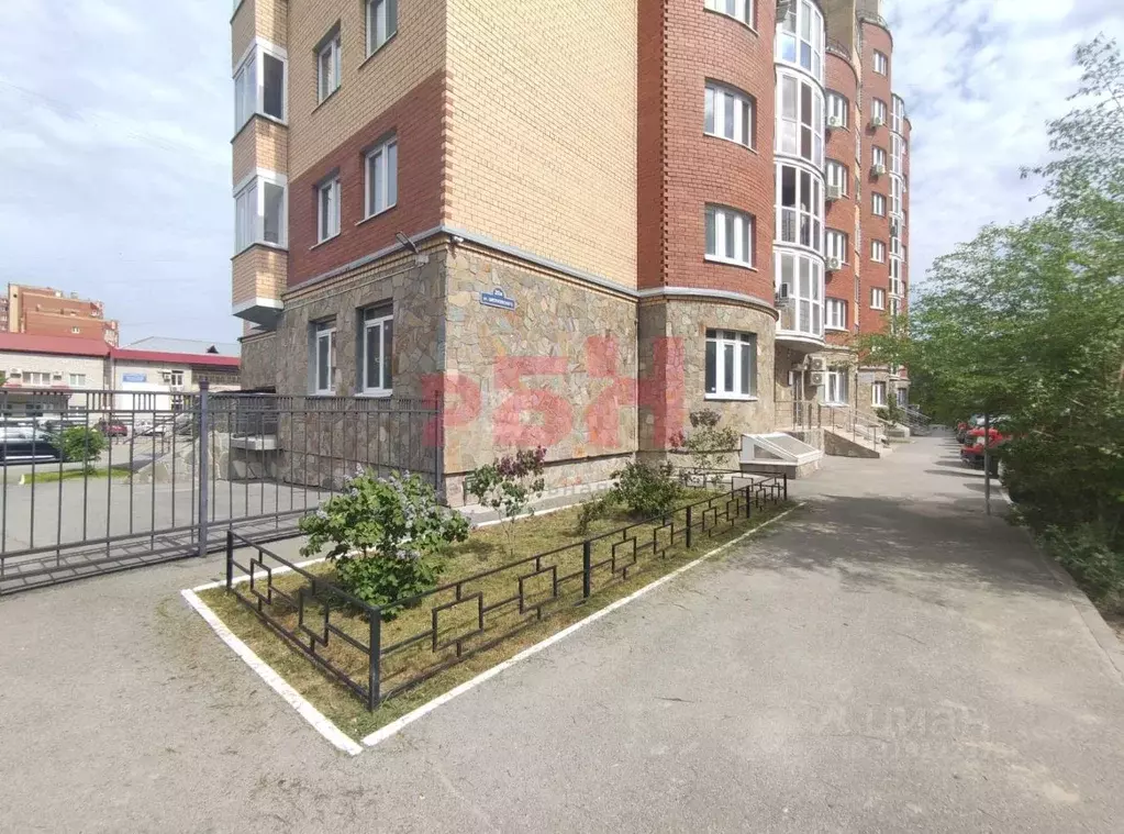 Помещение свободного назначения в Тюменская область, Тюмень ул. ... - Фото 2