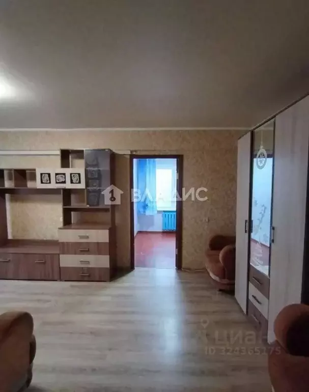 3-к кв. Брянская область, Брянск ул. Любезного, 7 (58.0 м) - Фото 2