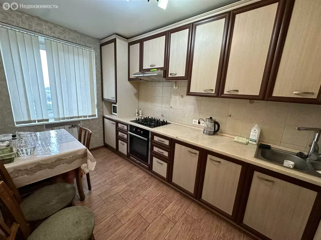 3-комнатная квартира: Владикавказ, Московская улица, 57 (64 м) - Фото 0