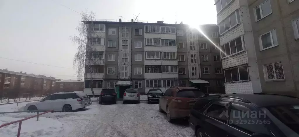 2-к кв. Иркутская область, Иркутск Первомайский мкр, ул. Бажова, 25 ... - Фото 1