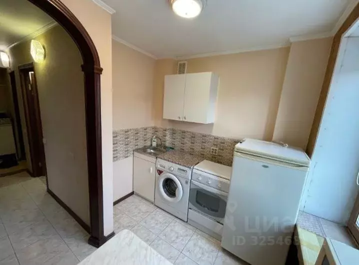 2-к кв. Московская область, Реутов Комсомольская ул., 5 (37.0 м) - Фото 2