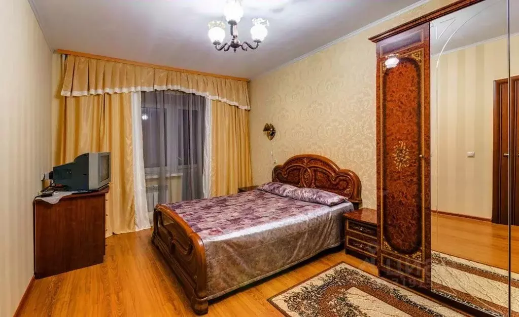 2-к кв. Воронежская область, Воронеж Никитинская ул., 49А (70.0 м) - Фото 0