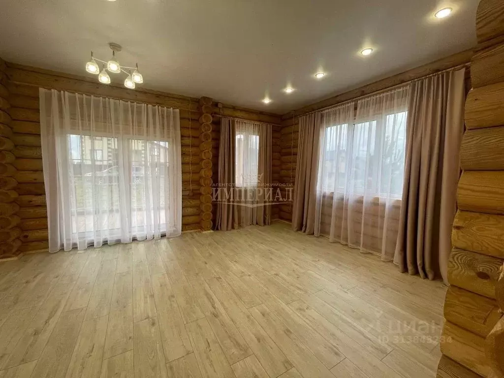 Дом в Марий Эл, Медведевский район, Знаменское с/пос, пос. Знаменский ... - Фото 1