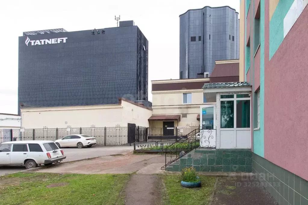 Торговая площадь в Татарстан, Альметьевск ул. Марджани, 163 (30 м) - Фото 1