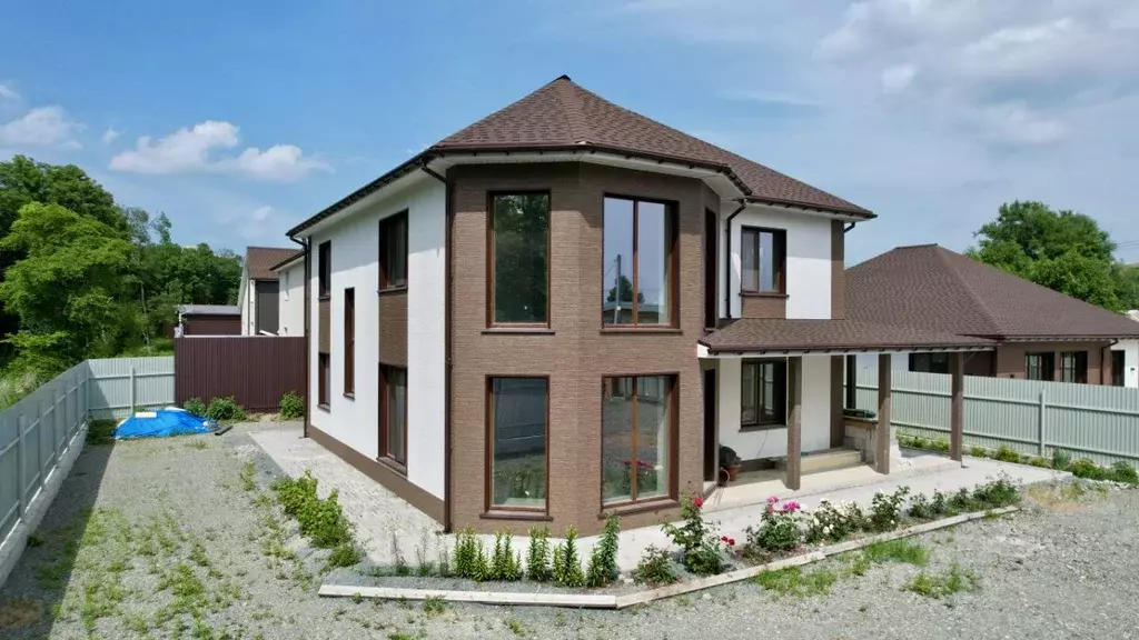 Коттедж в Приморский край, Надеждинский район, с. Вольно-Надеждинское  ... - Фото 1