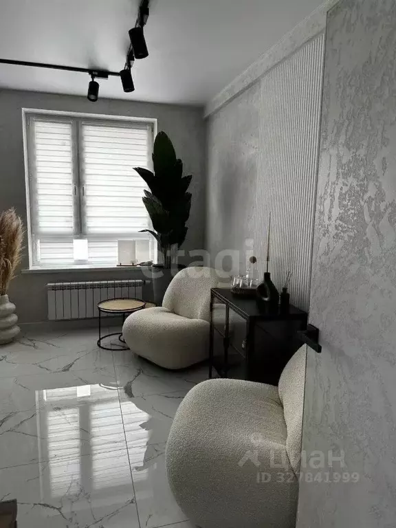 Студия Ямало-Ненецкий АО, Новый Уренгой Энтузиастов мкр, 9 (26.4 м) - Фото 1