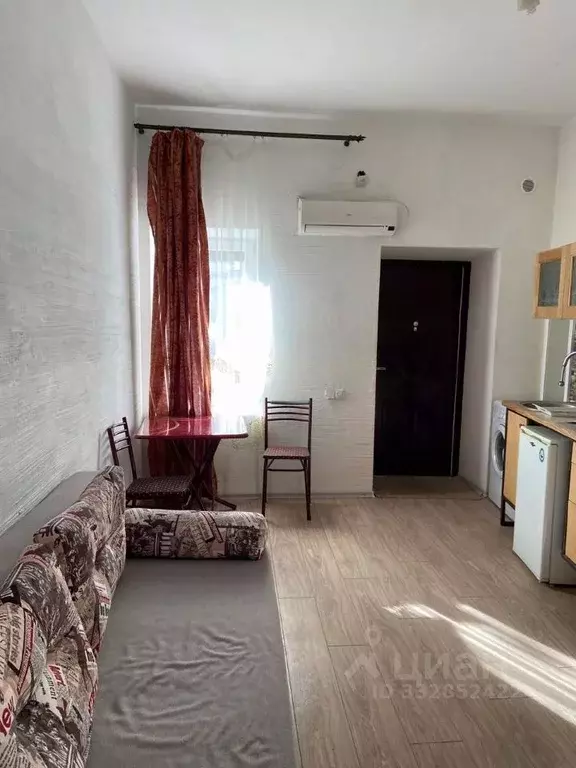 Студия Крым, Ялта ул. Садовая, 4 (30.0 м) - Фото 0