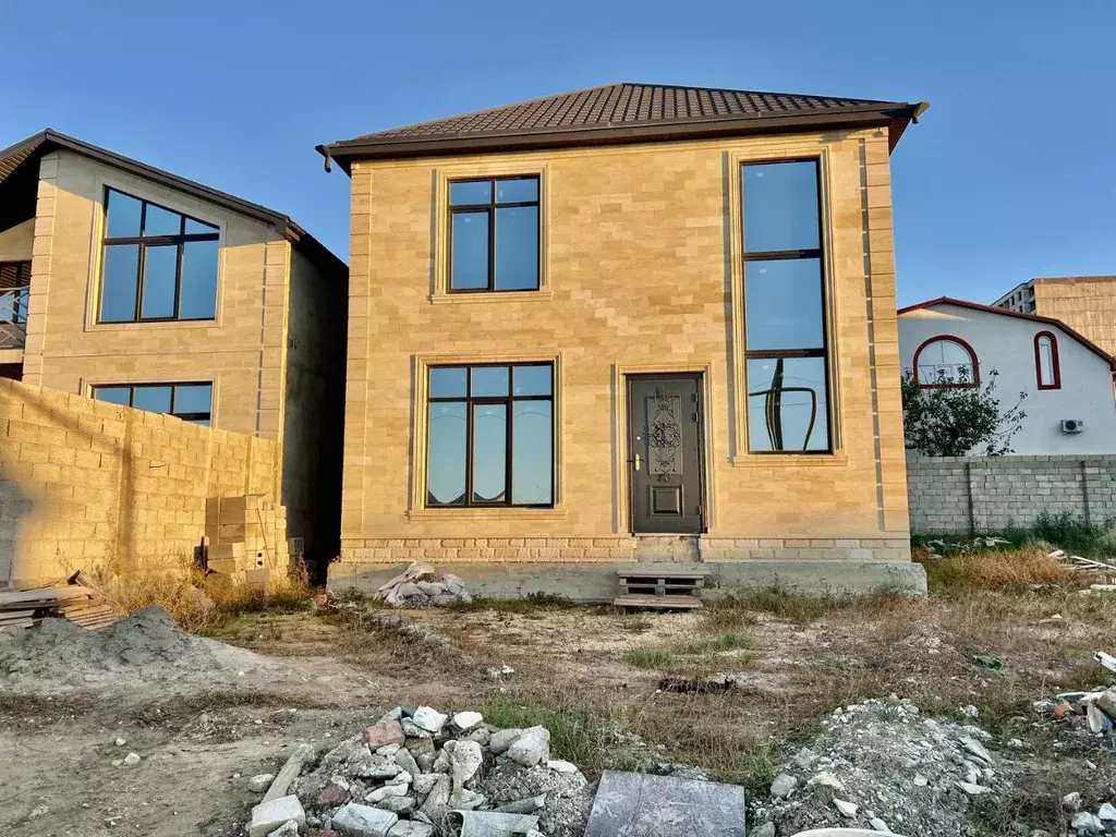 Дом в Дагестан, Махачкала ул. Азовская, 32 (180 м) - Фото 1