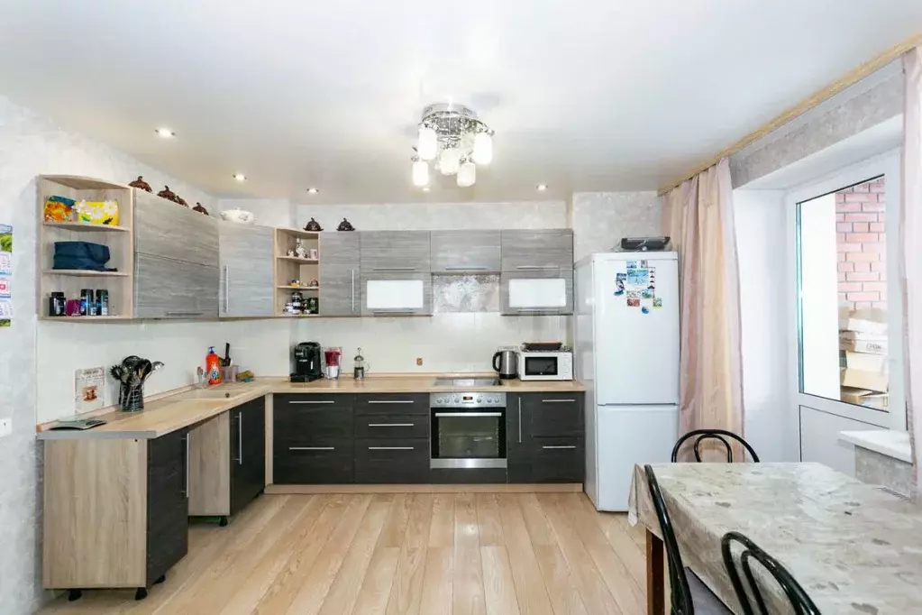 3-к кв. Новосибирская область, Обь ул. Калинина, 20 (70.3 м) - Фото 2