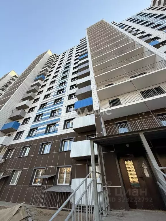 1-к кв. Бурятия, Улан-Удэ ул. Максима Концова, 1к2 (38.7 м) - Фото 0