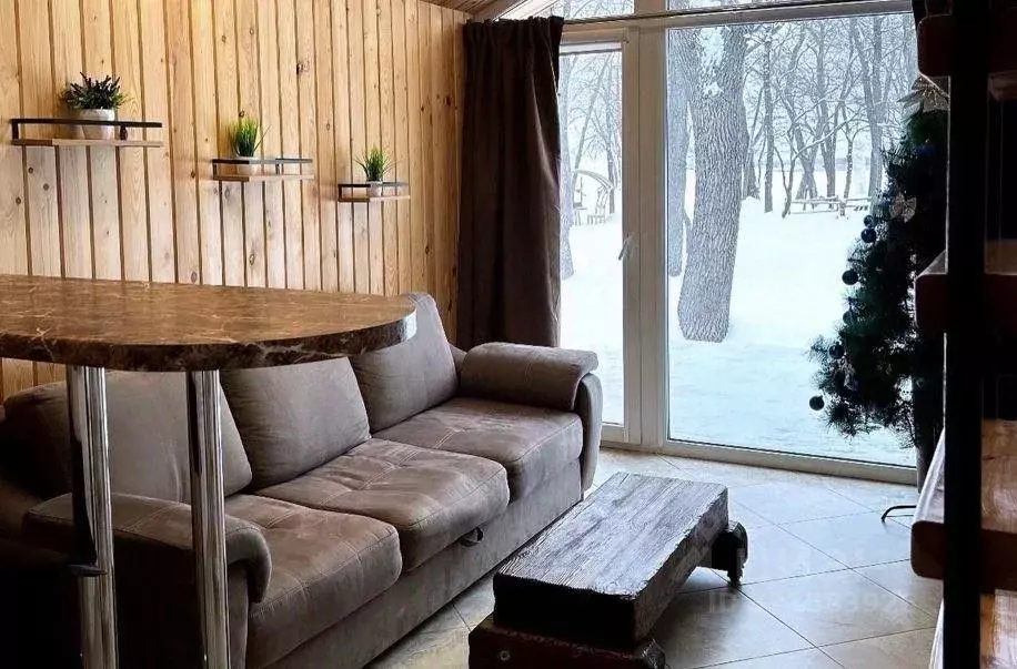 Дом в Саратовская область, Маркс  (36 м) - Фото 0