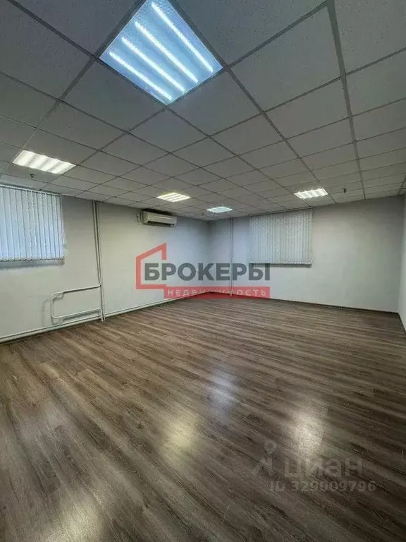 Помещение свободного назначения в Севастополь просп. Генерала ... - Фото 2