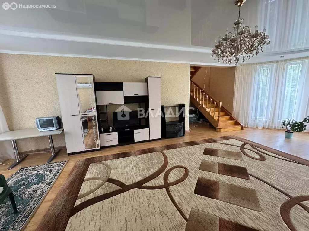 Дом в село Таврово, улица Мира, 8 (186 м) - Фото 0