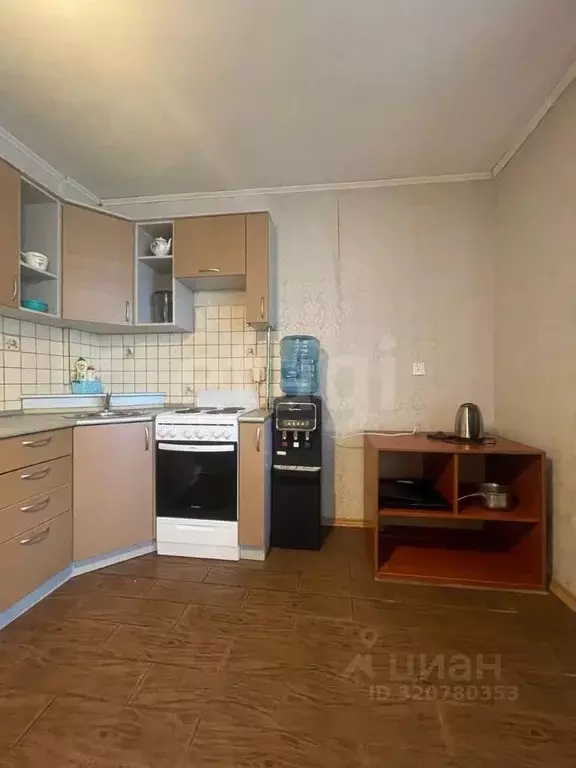 2-к кв. Воронежская область, Воронеж бул. Победы, 49 (80.0 м) - Фото 1