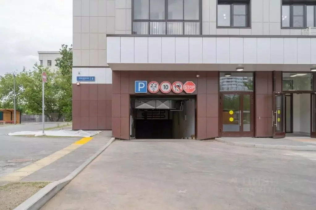 Гараж в Москва Илимская ул., 5 (14 м) - Фото 1