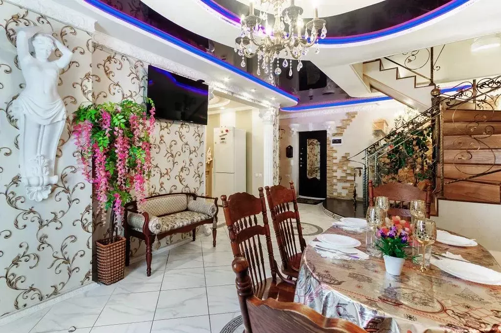 3-к кв. Ростовская область, Ростов-на-Дону ул. Евдокимова, 37а (130.0 ... - Фото 1