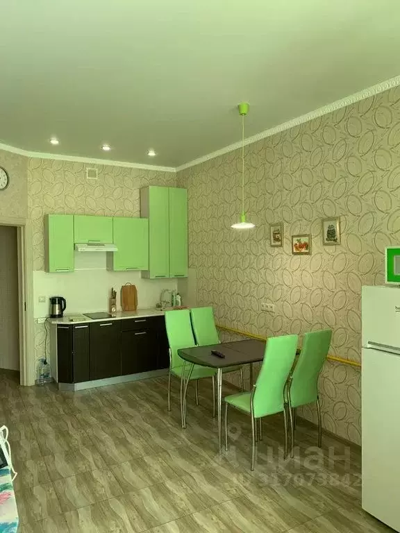 1-к кв. Краснодарский край, Геленджик Крымская ул., 22к20 (50.0 м) - Фото 0