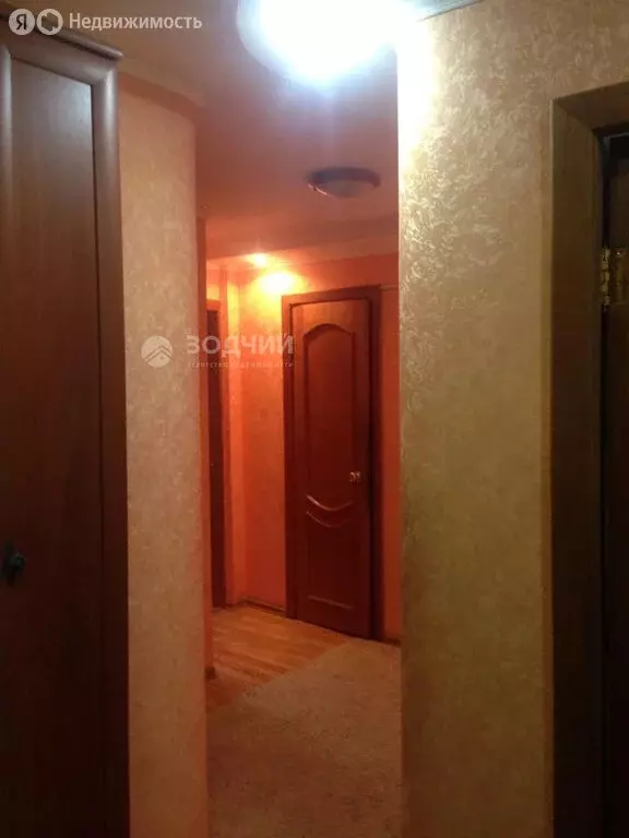 3-комнатная квартира: Шумерля, улица Горького, 3 (61.1 м) - Фото 1