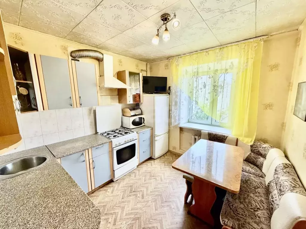3-к кв. Татарстан, Казань ул. Коммунаров, 2 (66.5 м) - Фото 1
