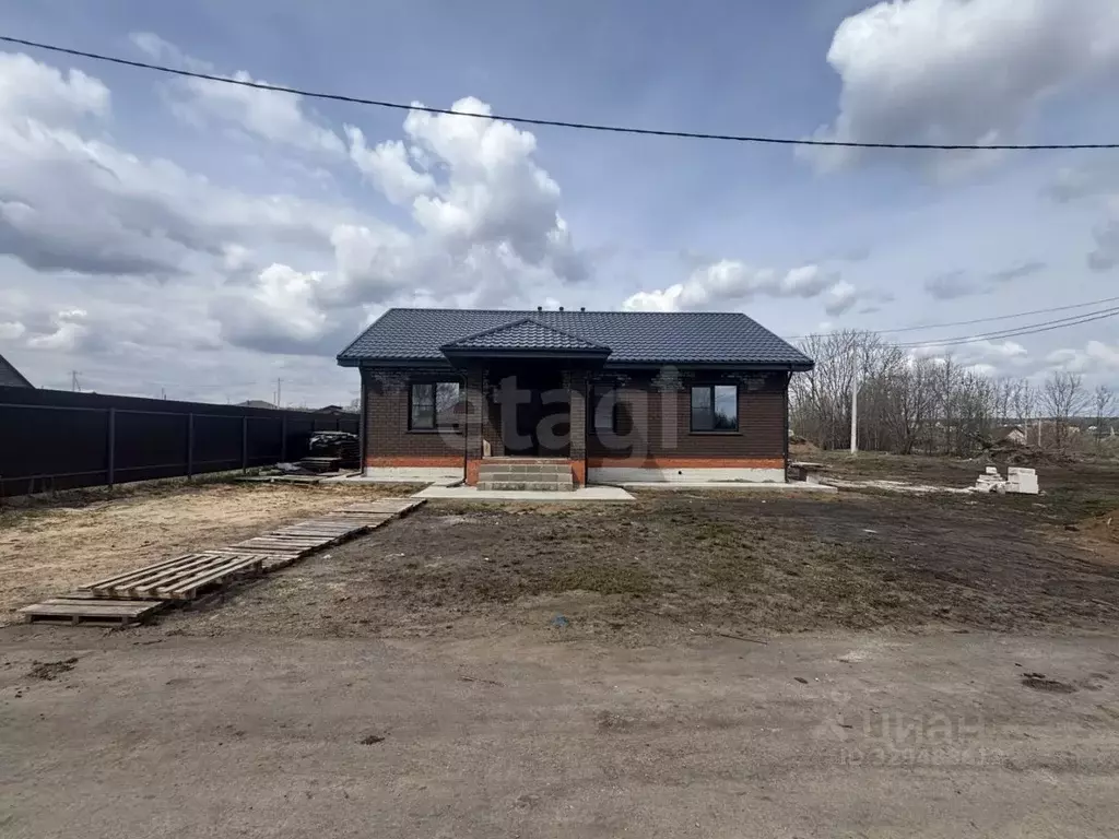 Дом в Мордовия, Саранск городской округ, Николаевка рп ул. ... - Фото 1