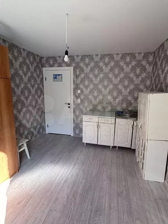 Комната 11,4 м в 1-к., 2/9 эт. - Фото 0