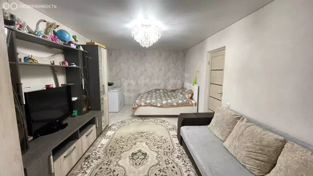 2-комнатная квартира: Бирск, улица Гагарина, 87А (54.2 м) - Фото 1
