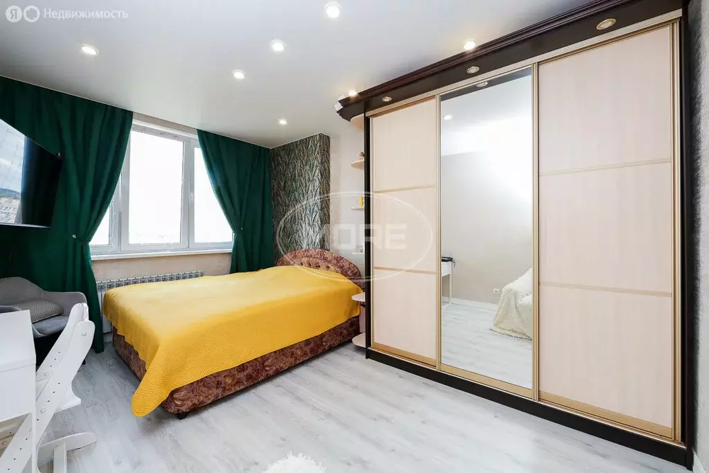 3-комнатная квартира: Калининград, Крымский проезд, 2 (84 м) - Фото 1