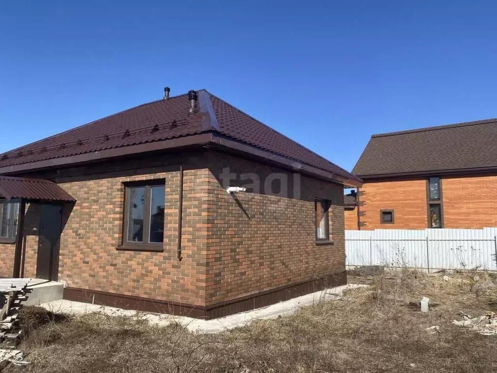 Дом в Калужская область, Малоярославецкий муниципальный округ, ... - Фото 1