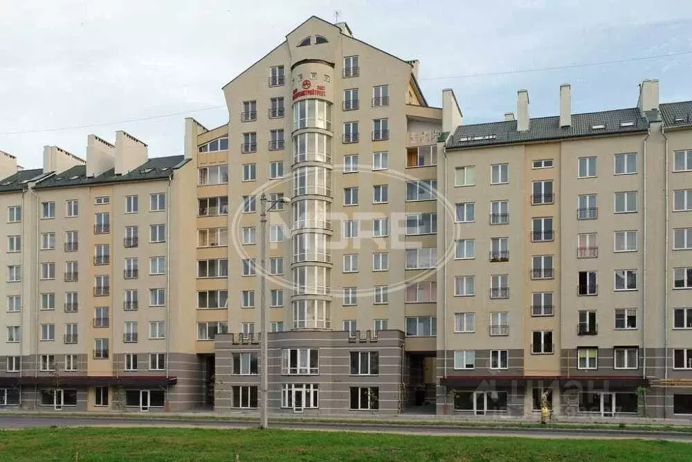 2-к кв. Калининградская область, Калининград Озерная ул., 49 (71.7 м) - Фото 1