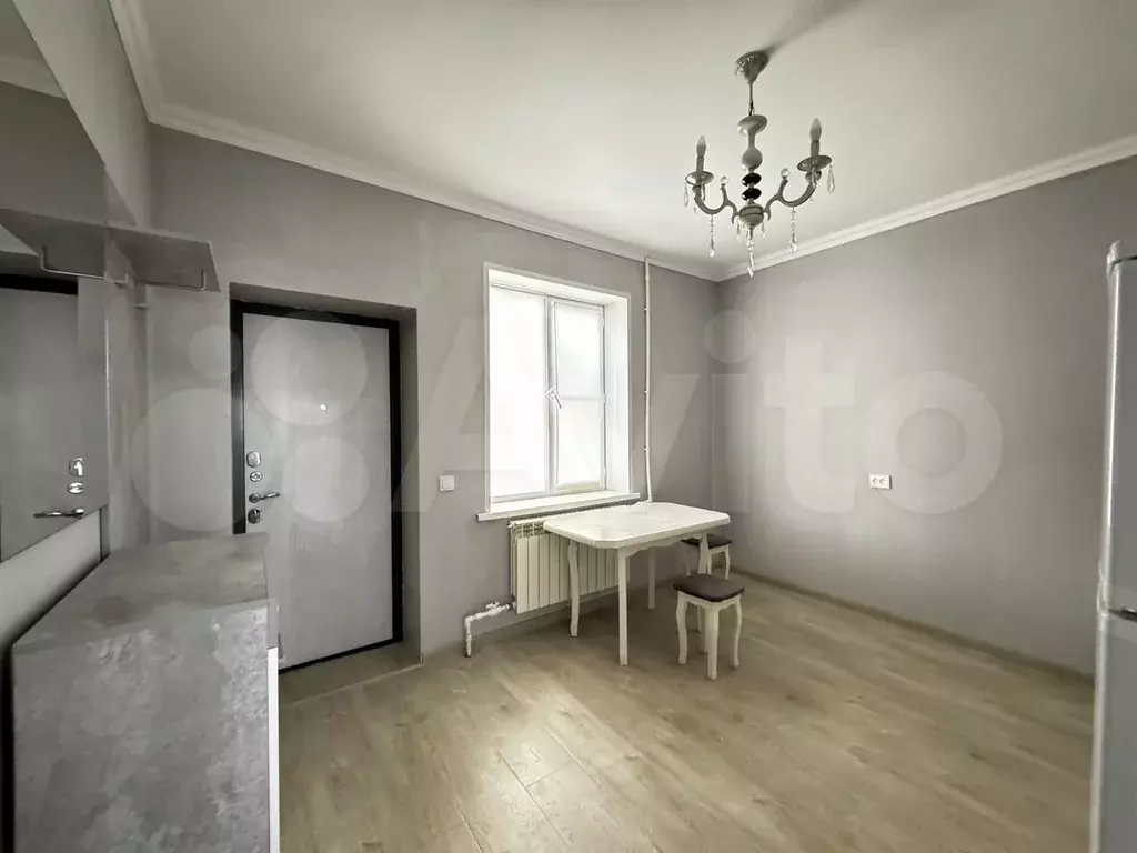1-к. квартира, 40 м, 1/2 эт. - Фото 1