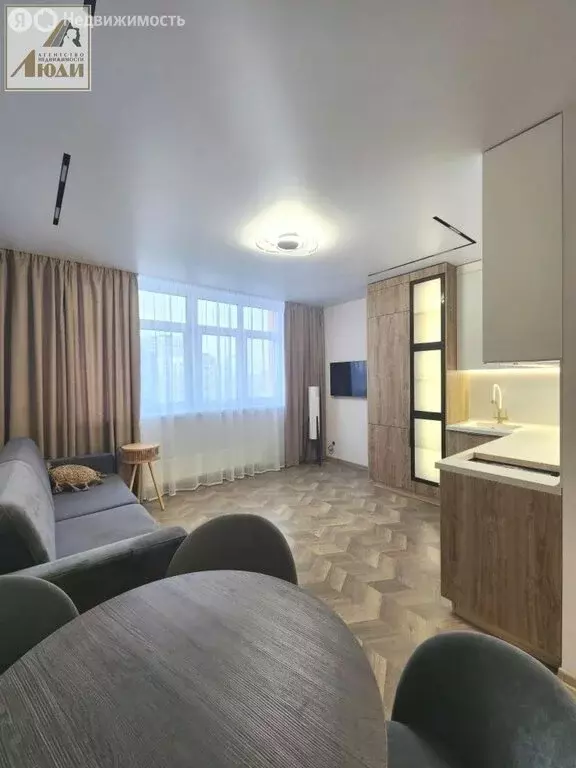 Квартира-студия: Кемерово, Ленинградский проспект, 44 (28.9 м) - Фото 1