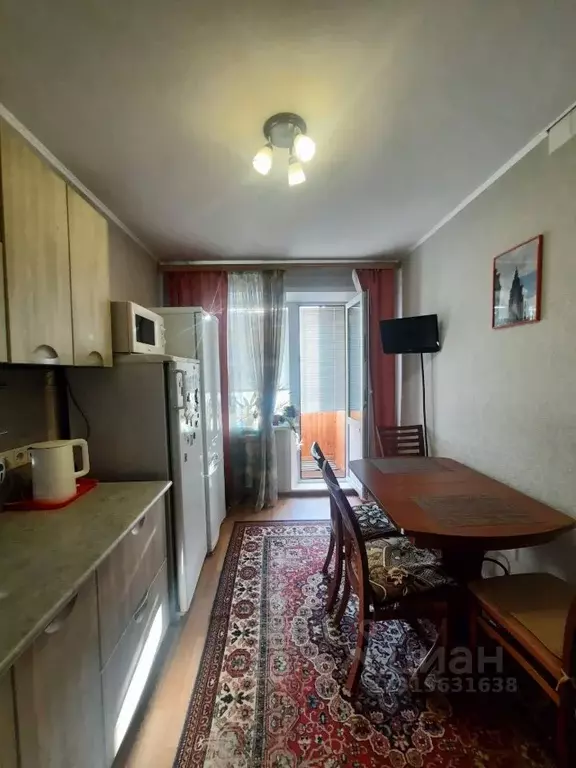 3-к кв. Кировская область, Киров ул. Пугачева, 33 (65.0 м) - Фото 1