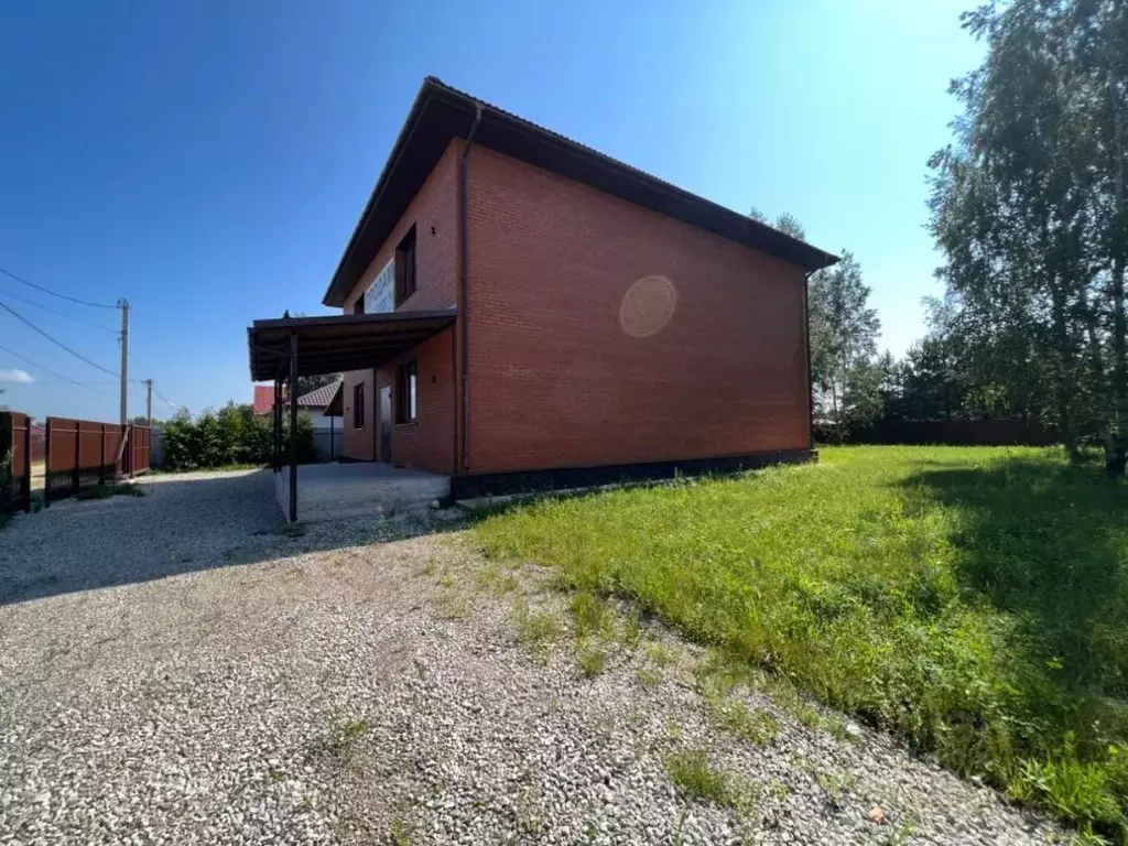 Коттедж в Псковская область, Псковский район, Логозовская волость, д. ... - Фото 1