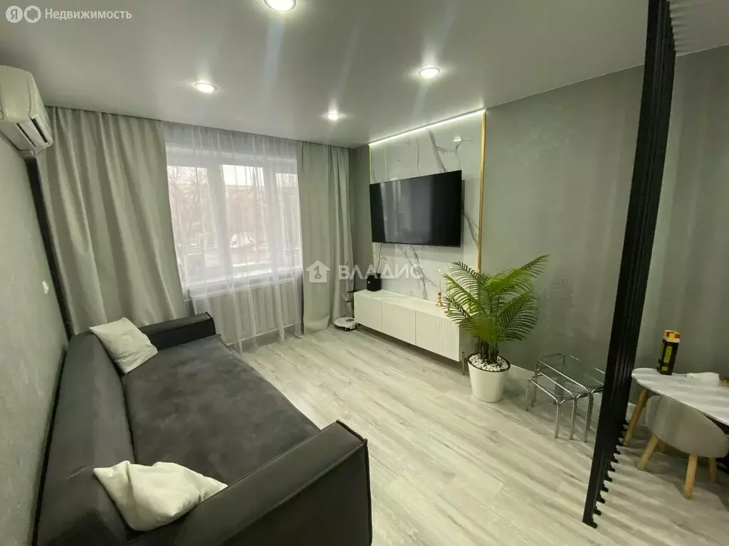 1-комнатная квартира: Волгоград, проспект Героев Сталинграда, 32 (32.1 ... - Фото 1