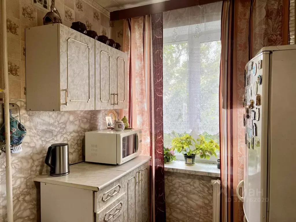 3-к кв. Омская область, Омск Заозерная ул., 1 (55.9 м) - Фото 1