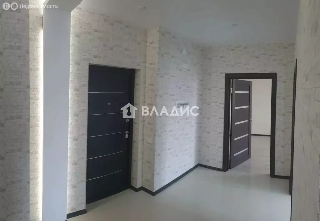 2-комнатная квартира: Владимир, улица Крайнова, 3А (61 м) - Фото 1