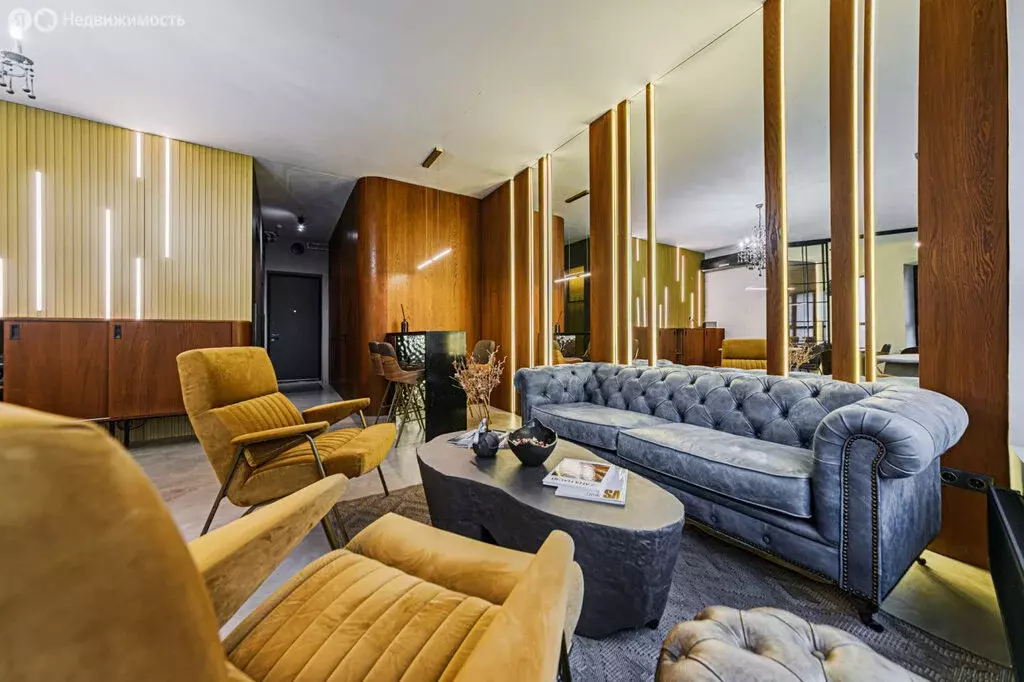 1-комнатная квартира: Екатеринбург, улица Радищева, 24 (57.3 м) - Фото 2