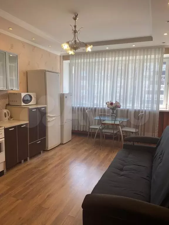 1-к. квартира, 50 м, 7/9 эт. - Фото 1