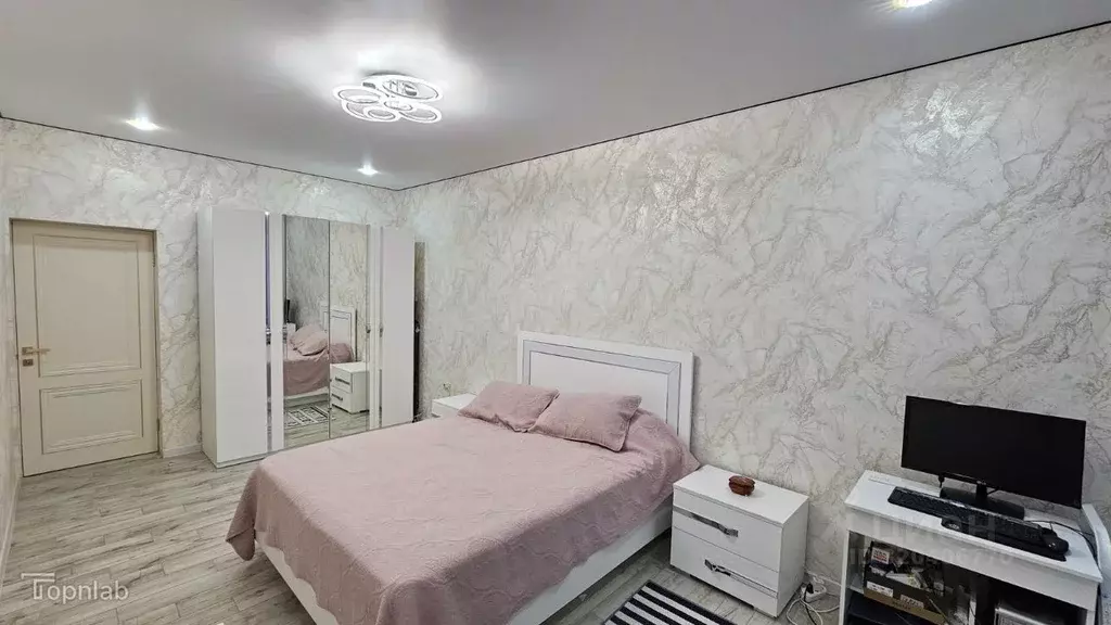 1-к кв. Кабардино-Балкария, Нальчик ул. Тлостанова (50.0 м) - Фото 1